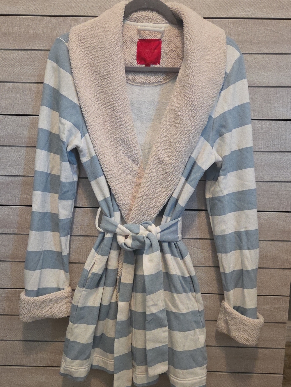 Womens VS  Striped Blue and Cream Cozy Robe with Sherpa Collar Size Small